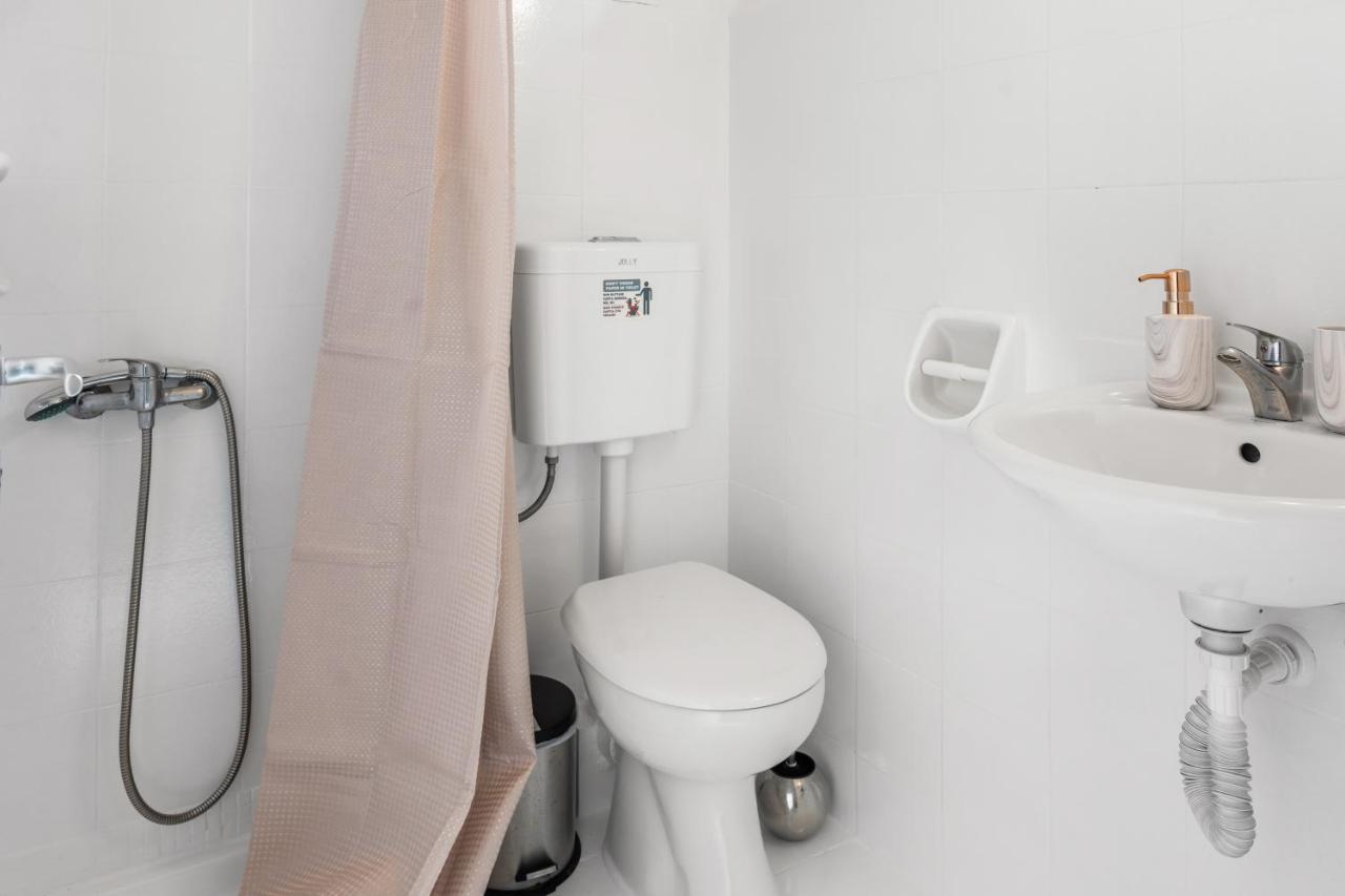 מיקרוס גיאלוס Oceanis Rooms מראה חיצוני תמונה